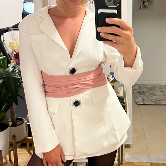 Alex Vinash Bow dress. Worn once and had dry cleaned - Picture 6 of 6